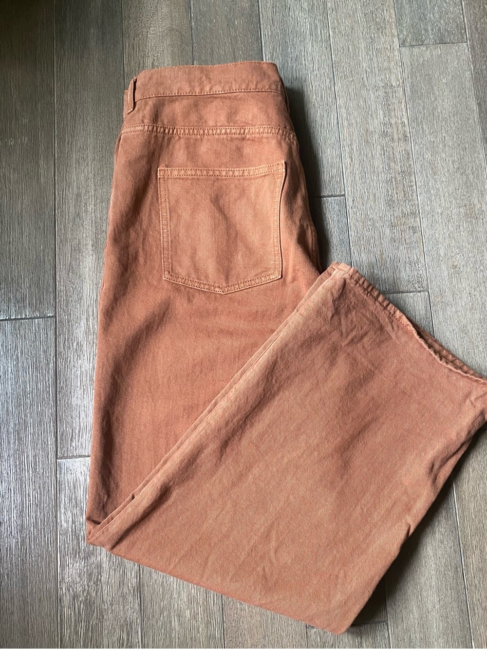 COS Mid-Rise Cropped Straight-Leg Jeans in Rust Brown, Size 31